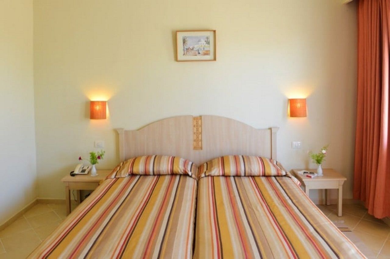 Meninx Hotel Triffa Εξωτερικό φωτογραφία